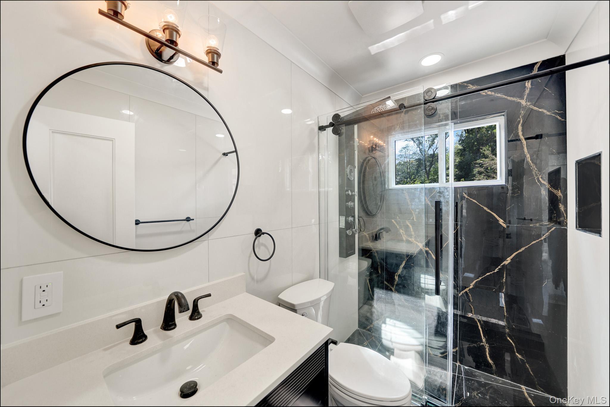 Single Family Oak  Suffolk County, NY 11746, MLS-898518-11