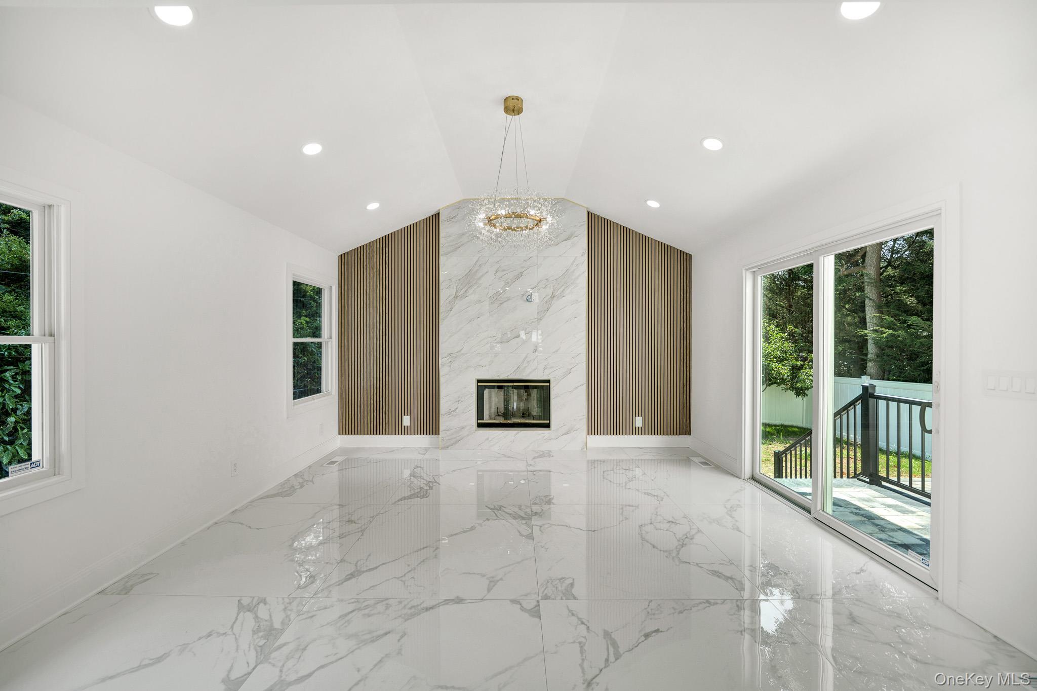 Single Family Oak  Suffolk County, NY 11746, MLS-898518-13