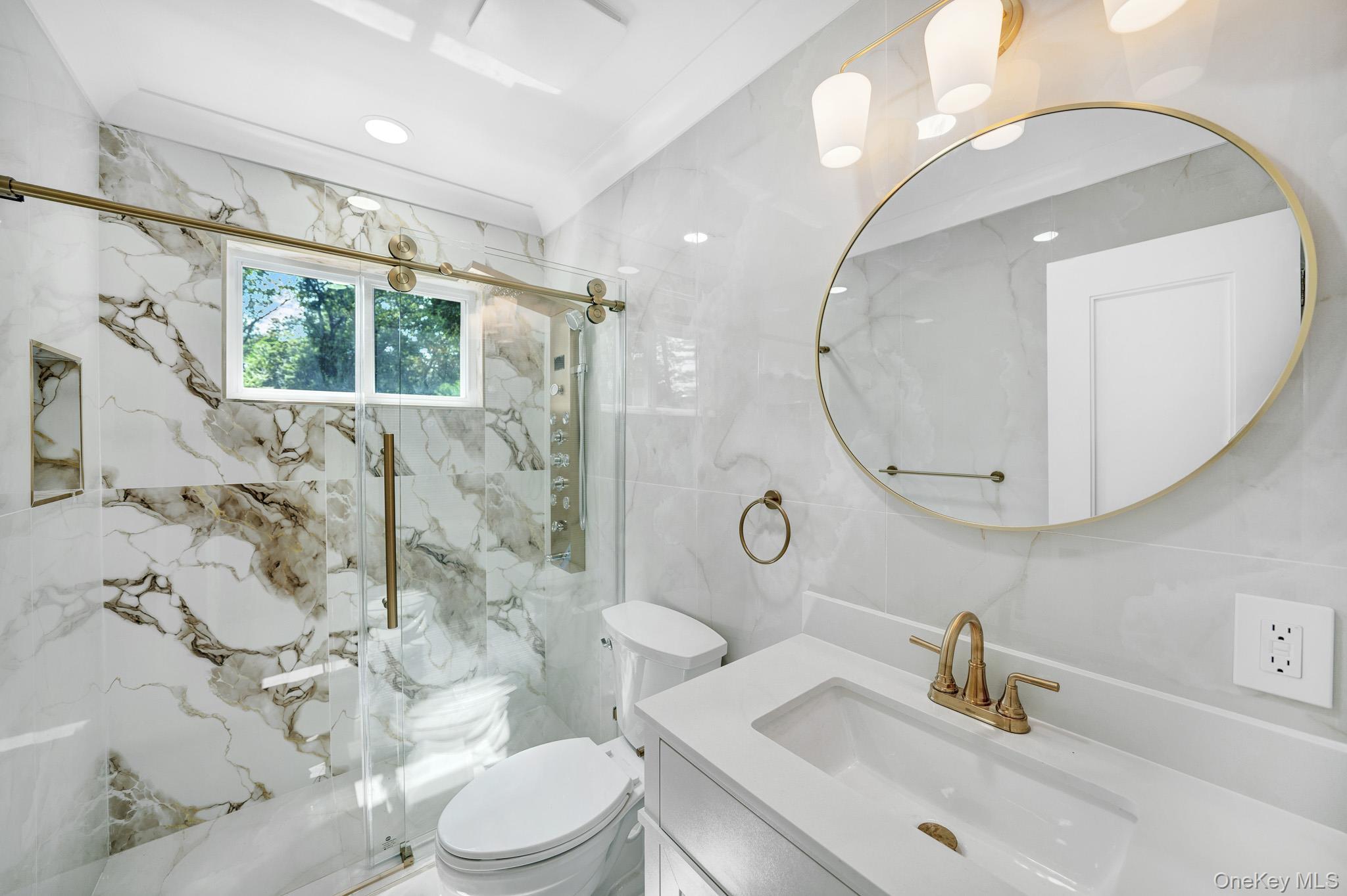 Single Family Oak  Suffolk County, NY 11746, MLS-898518-23