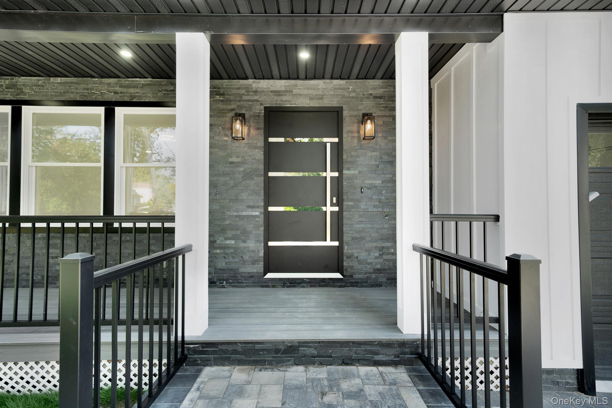 Single Family Oak  Suffolk County, NY 11746, MLS-898518-33