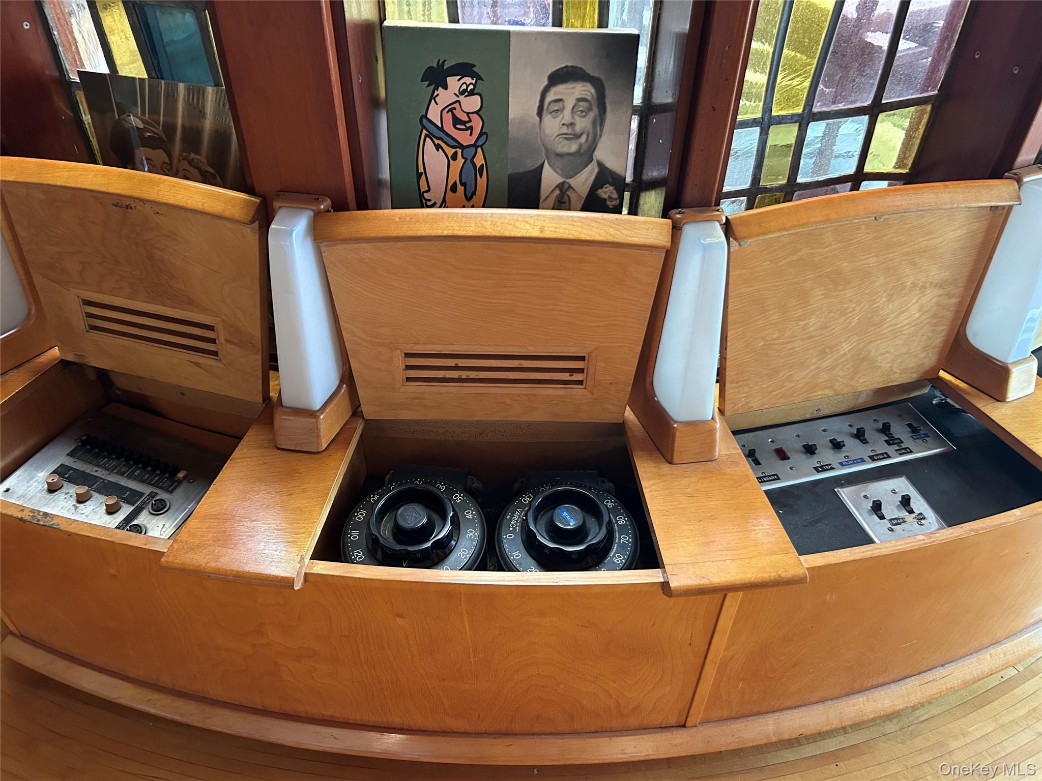 Single Family Furnace Dock  Westchester County, NY 10567, MLS-898520-24