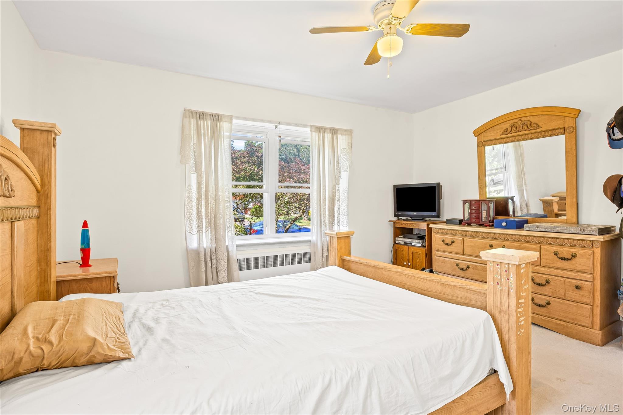 Single Family Stafford  Nassau County, NY 11580, MLS-898531-15