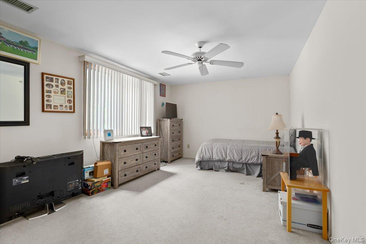 Single Family Kohr  Suffolk County, NY 11754, MLS-898546-24