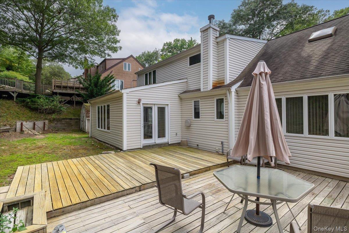 Single Family Kohr  Suffolk County, NY 11754, MLS-898546-29