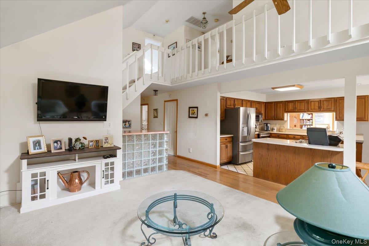 Single Family Kohr  Suffolk County, NY 11754, MLS-898546-6