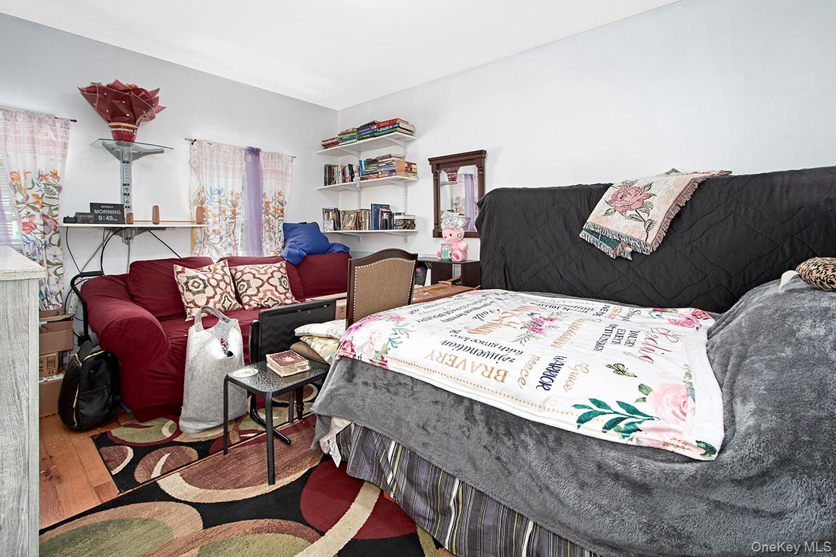 Single Family 229th  Bronx, NY 10466, MLS-898585-13