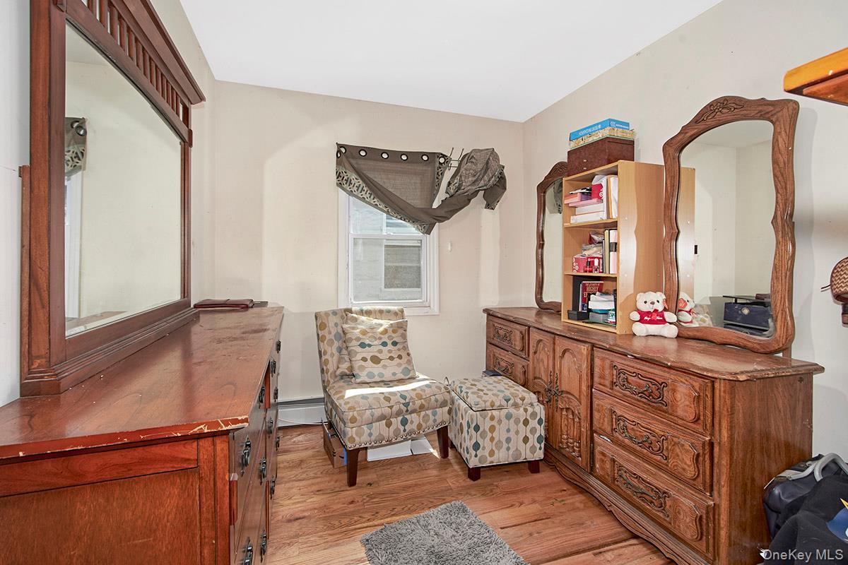 Single Family 229th  Bronx, NY 10466, MLS-898585-17