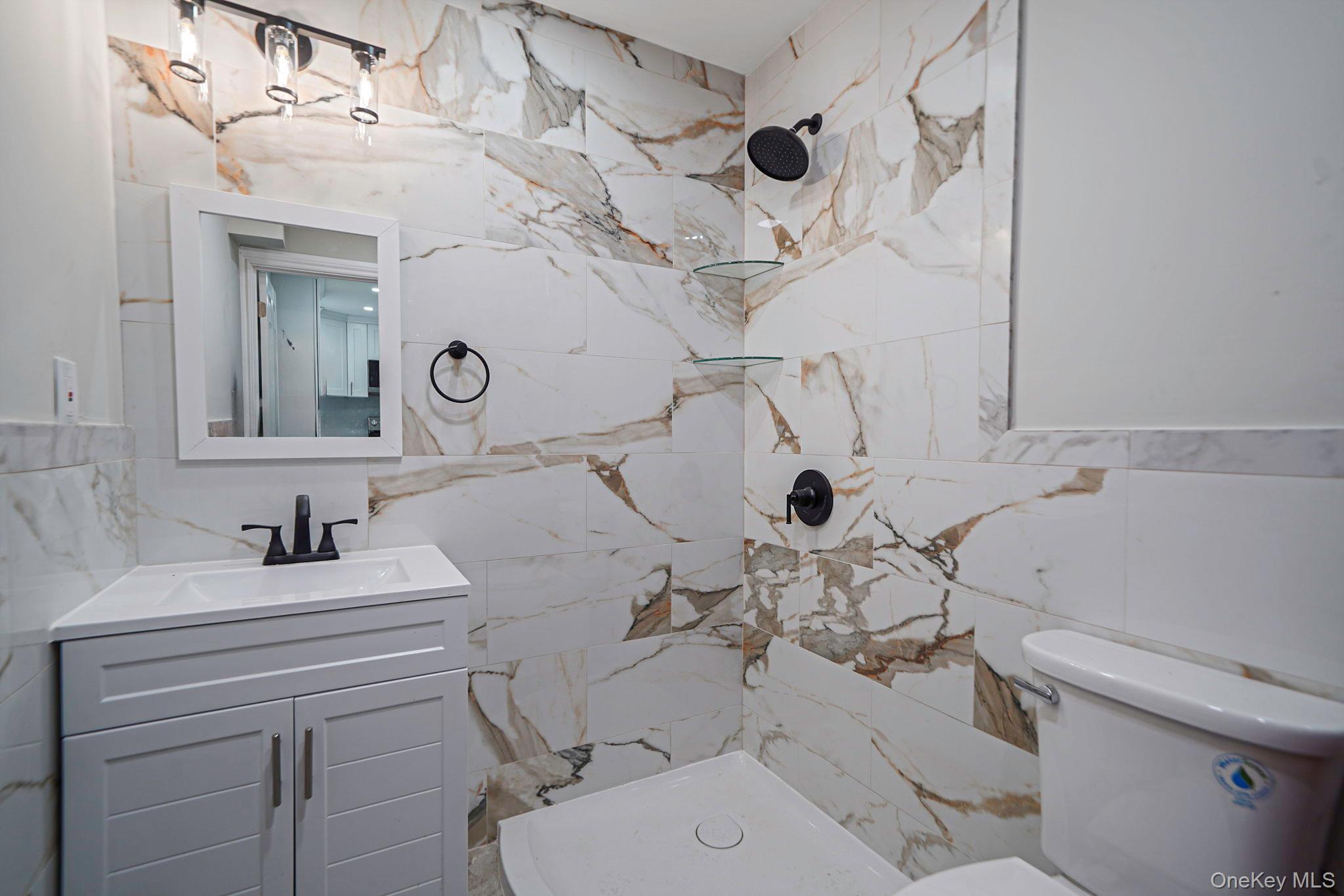 Single Family Bellaire Suffolk County, NY 11961, MLS-898602-25