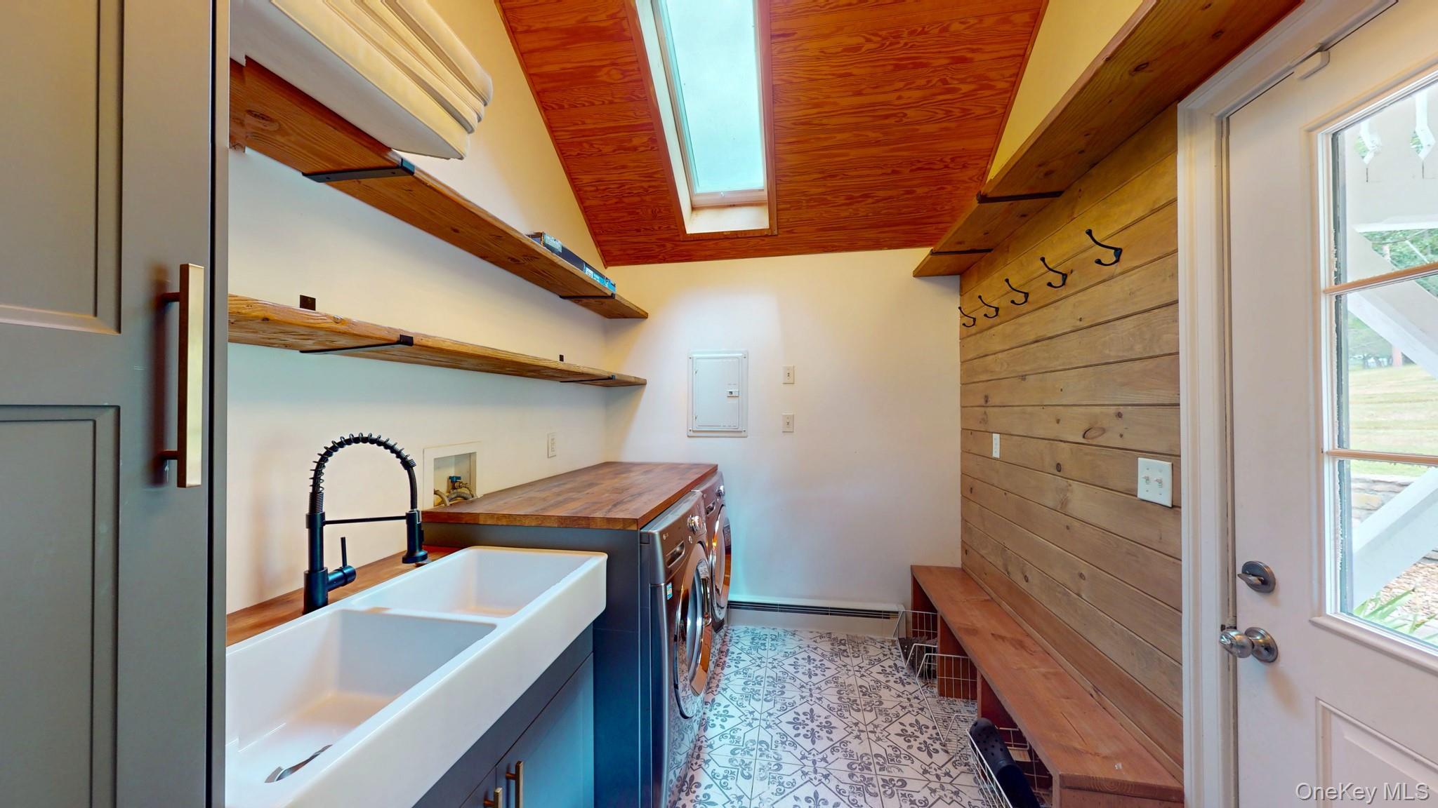 Single Family Perry Creek Orange County, NY 10992, MLS-898663-11