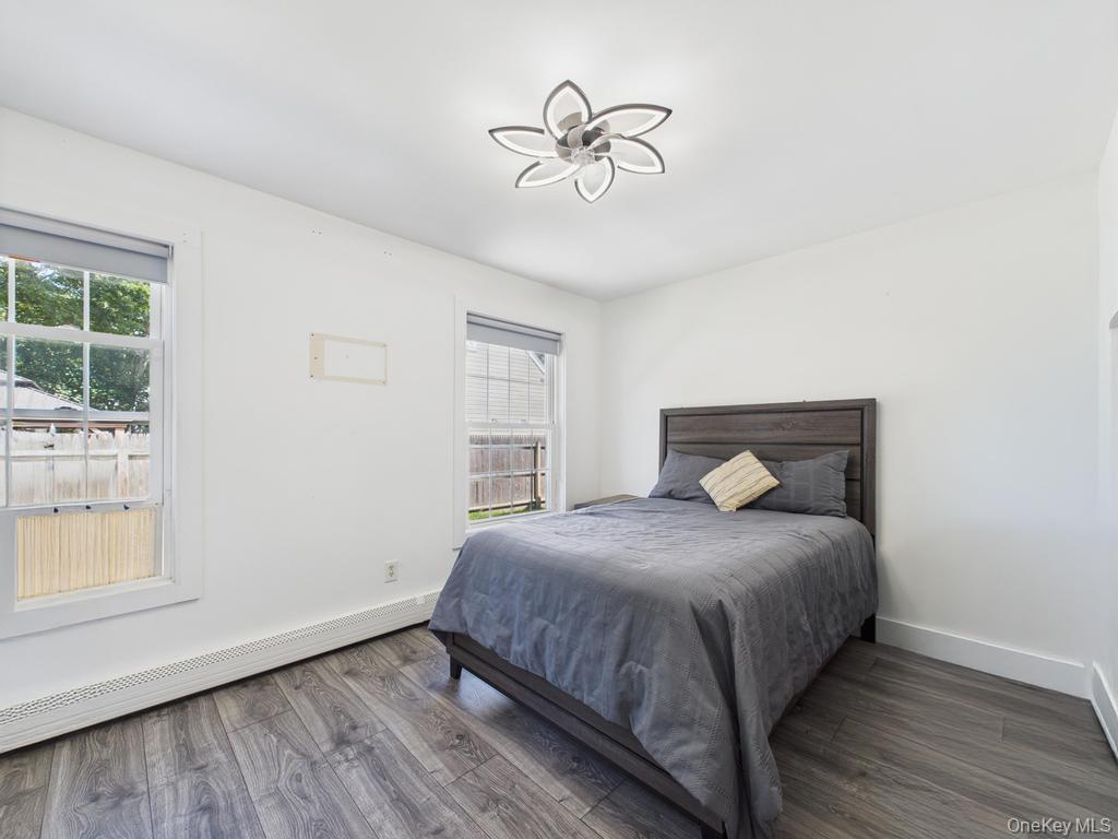 Single Family Commack Suffolk County, NY 11967, MLS-898677-18