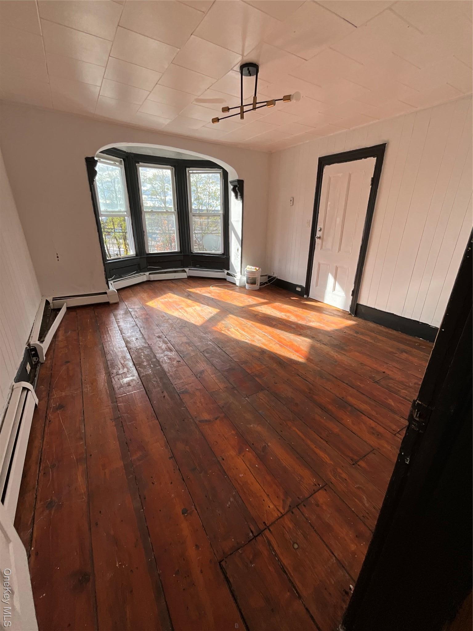 Single Family Main  Orange County, NY 12771, MLS-898709-9