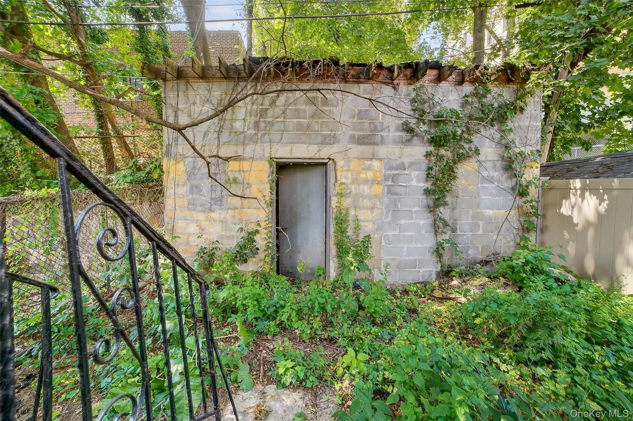 Single Family Palisade Westchester County, NY 10701, MLS-898728-36