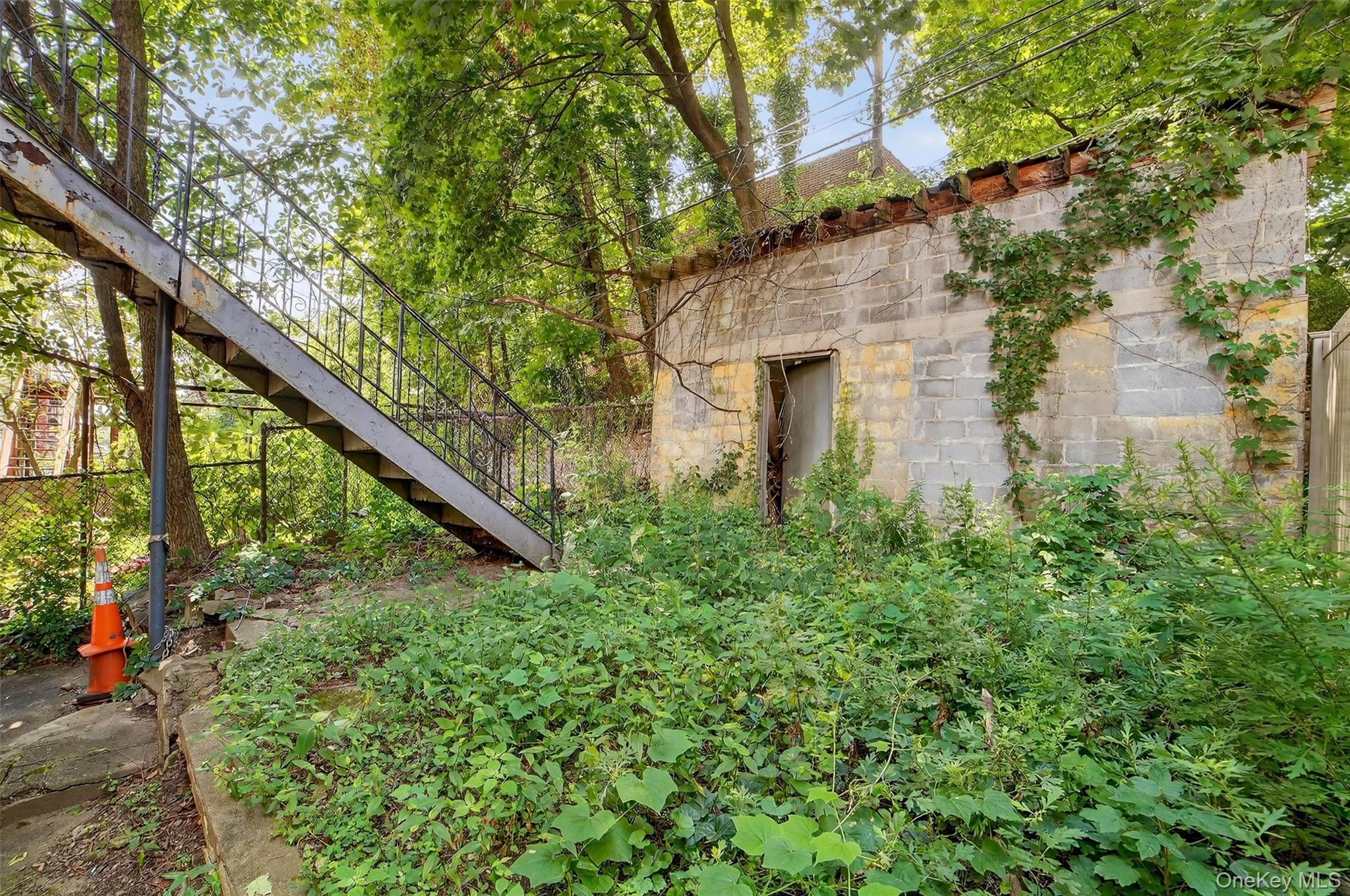 Single Family Palisade Westchester County, NY 10701, MLS-898728-37