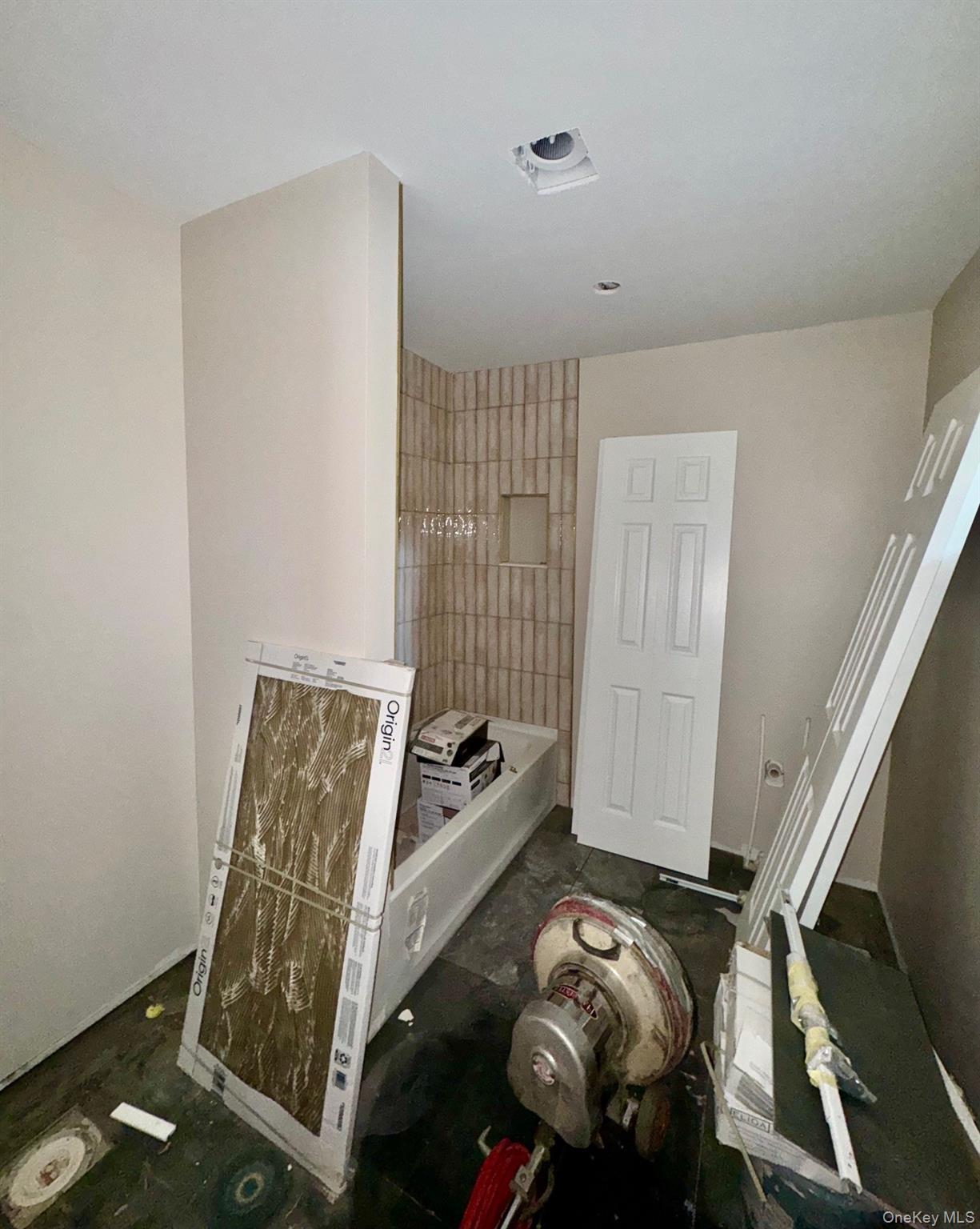 Single Family High  Ulster County, NY 12401, MLS-898744-6