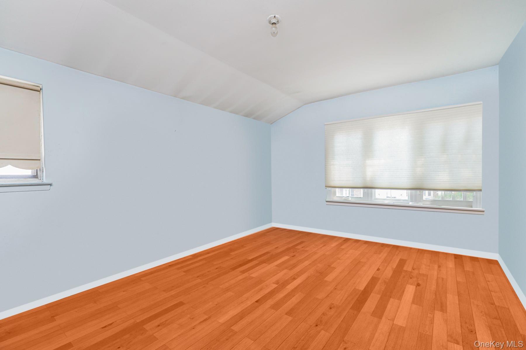 Single Family Middle Loop  Staten Island, NY 10308, MLS-898756-19
