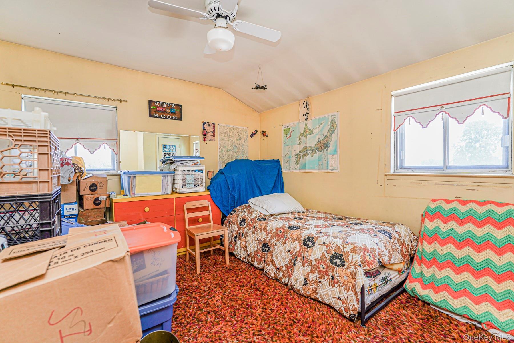 Single Family Middle Loop  Staten Island, NY 10308, MLS-898756-28