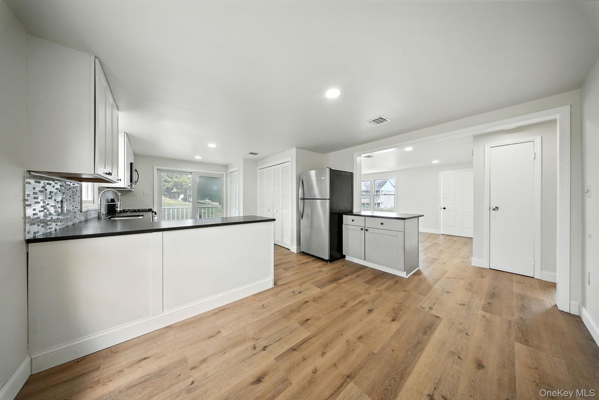 Single Family Montgomery Orange County, NY 10924, MLS-898770-11