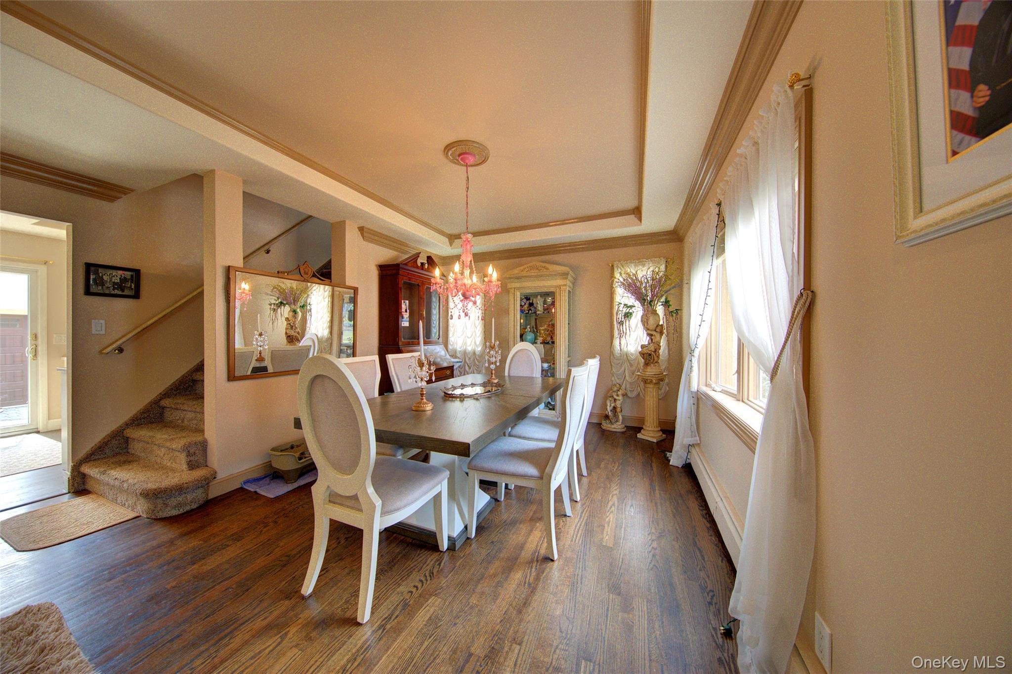 Single Family Glen Nassau County, NY 11010, MLS-898781-10