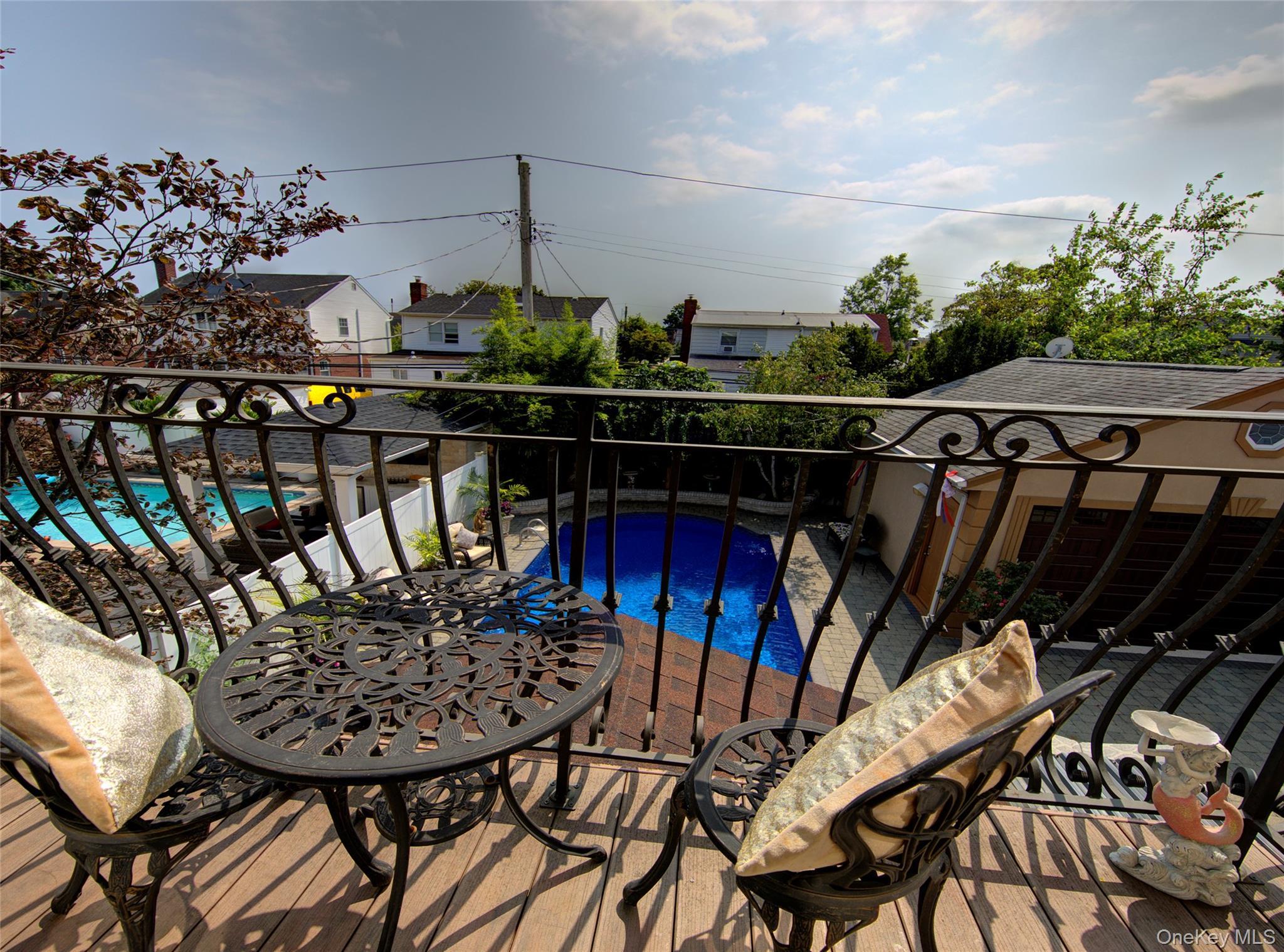 Single Family Glen Nassau County, NY 11010, MLS-898781-26