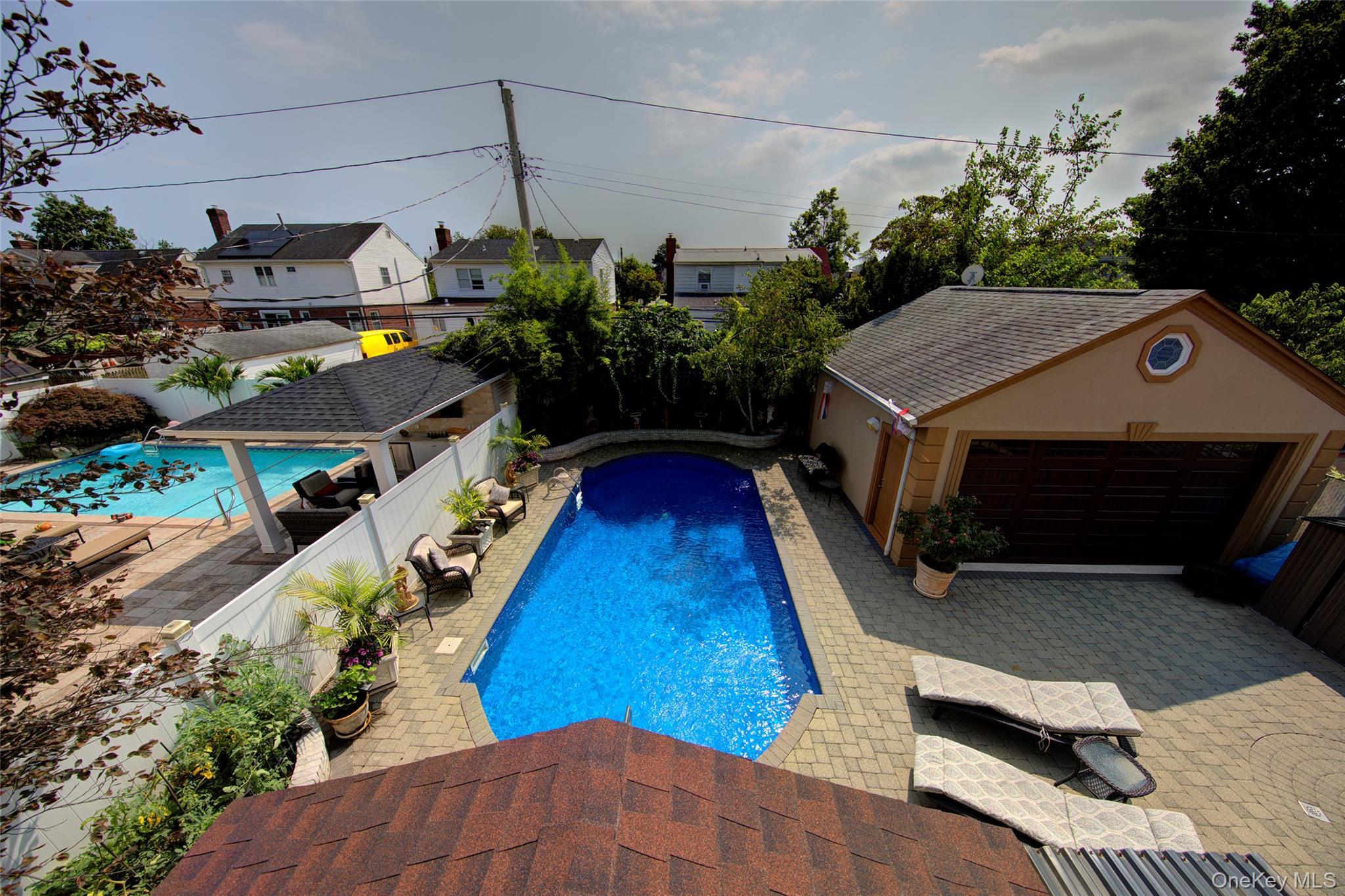 Single Family Glen Nassau County, NY 11010, MLS-898781-27