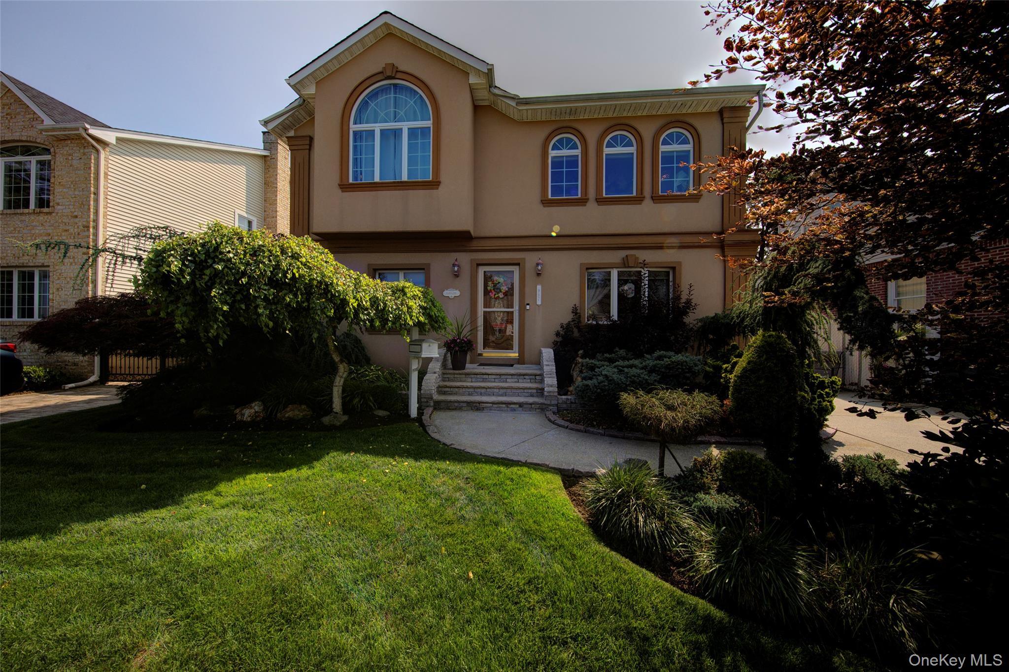 Single Family Glen  Nassau County, NY 11010, MLS-898781-45