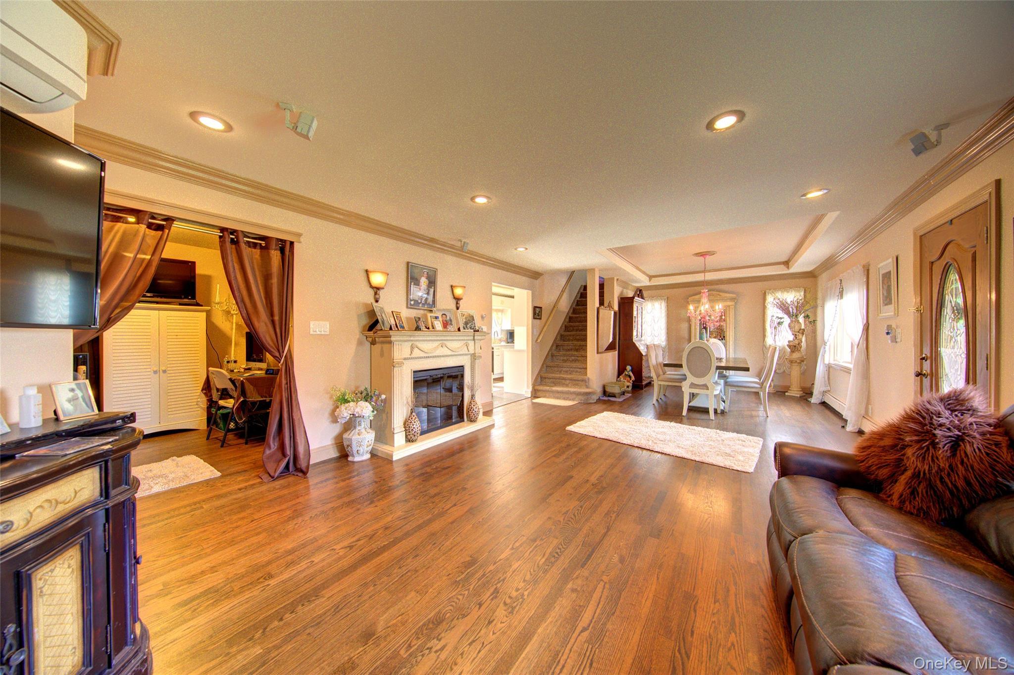 Single Family Glen Nassau County, NY 11010, MLS-898781-5