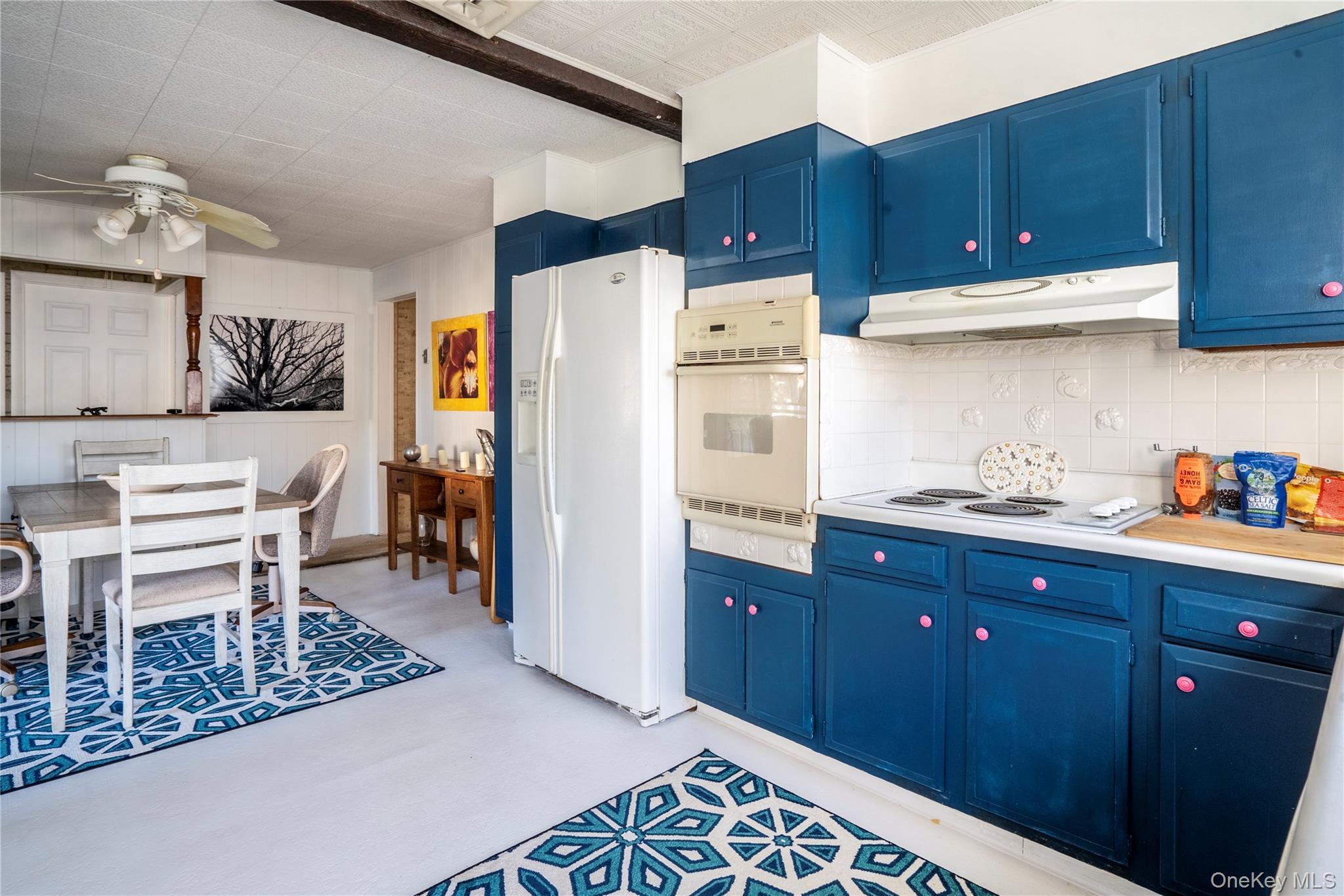 Single Family Hinsdale Ulster County, NY 12401, MLS-898805-10