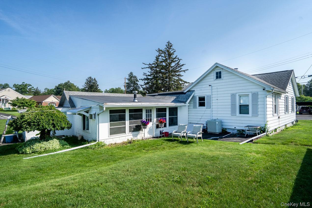 Single Family Hinsdale Ulster County, NY 12401, MLS-898805-21