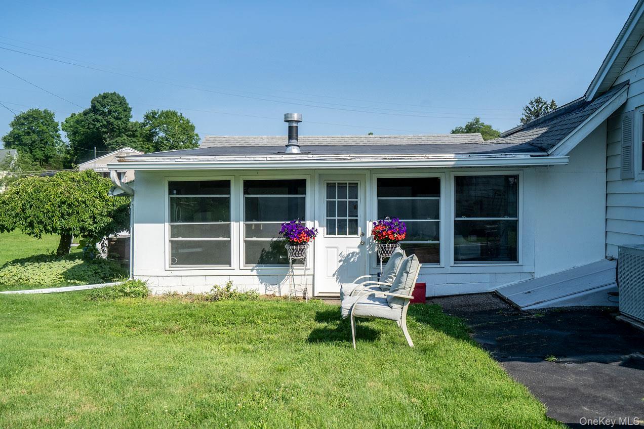 Single Family Hinsdale Ulster County, NY 12401, MLS-898805-22