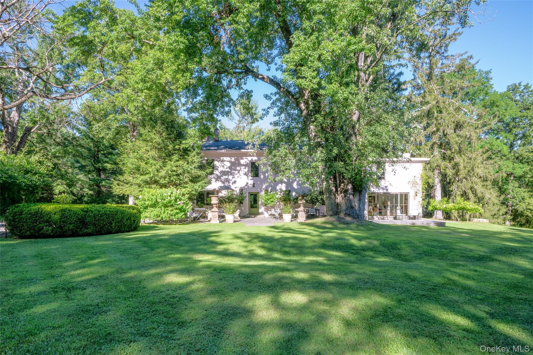 Single Family Salt Point Dutchess County, NY 12514, MLS-898810-24