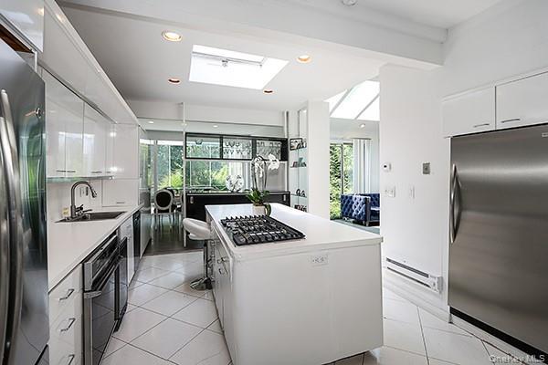 Single Family Arrandale Nassau County, NY 11024, MLS-898900-16