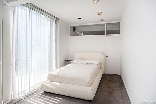 Single Family Arrandale Nassau County, NY 11024, MLS-898900-25