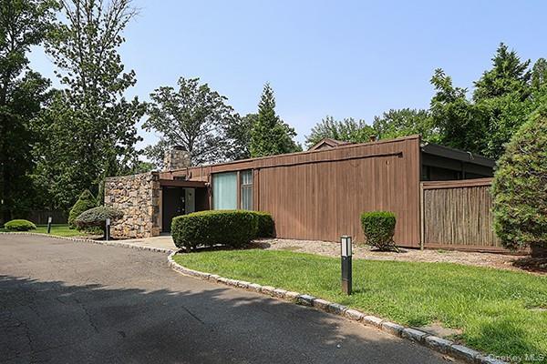 Single Family Arrandale Nassau County, NY 11024, MLS-898900-4