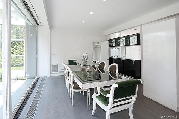 Single Family Arrandale Nassau County, NY 11024, MLS-898900-9