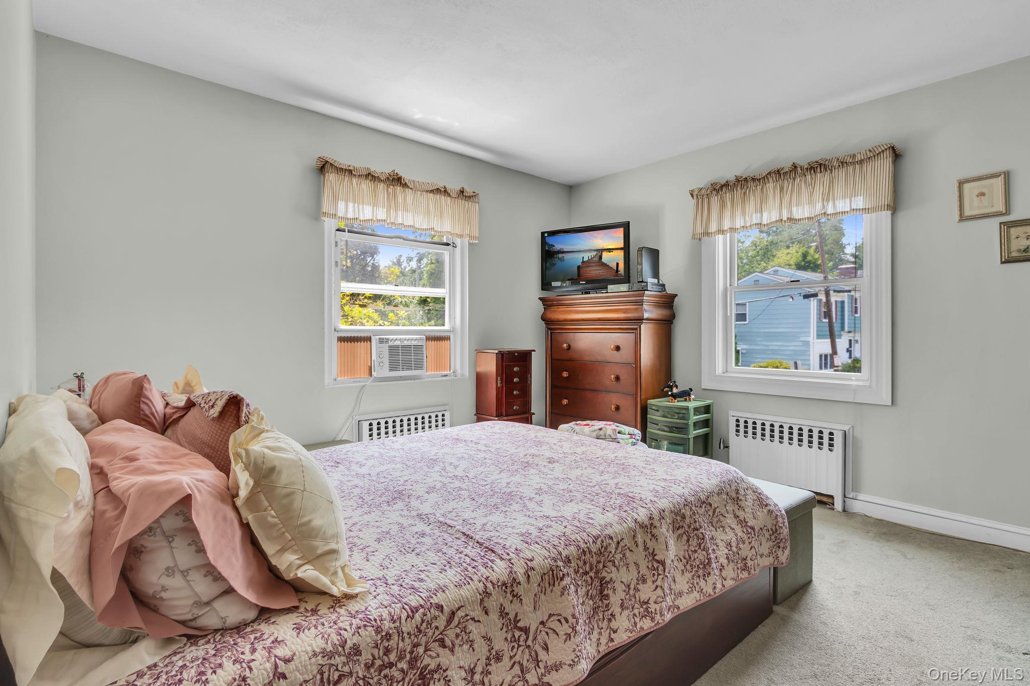 Single Family Coralyn  Westchester County, NY 10605, MLS-898909-22