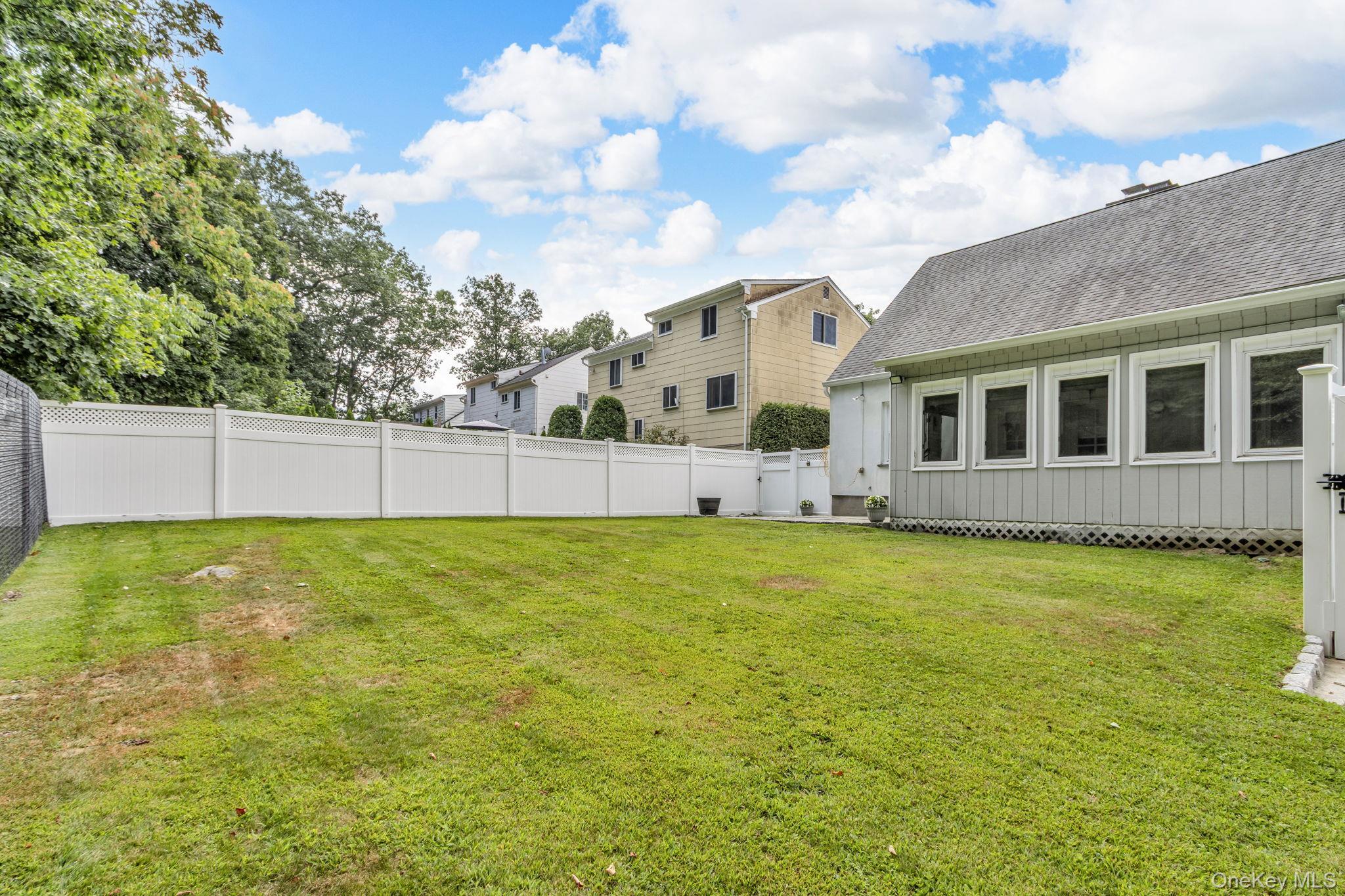 Single Family Coralyn  Westchester County, NY 10605, MLS-898909-31