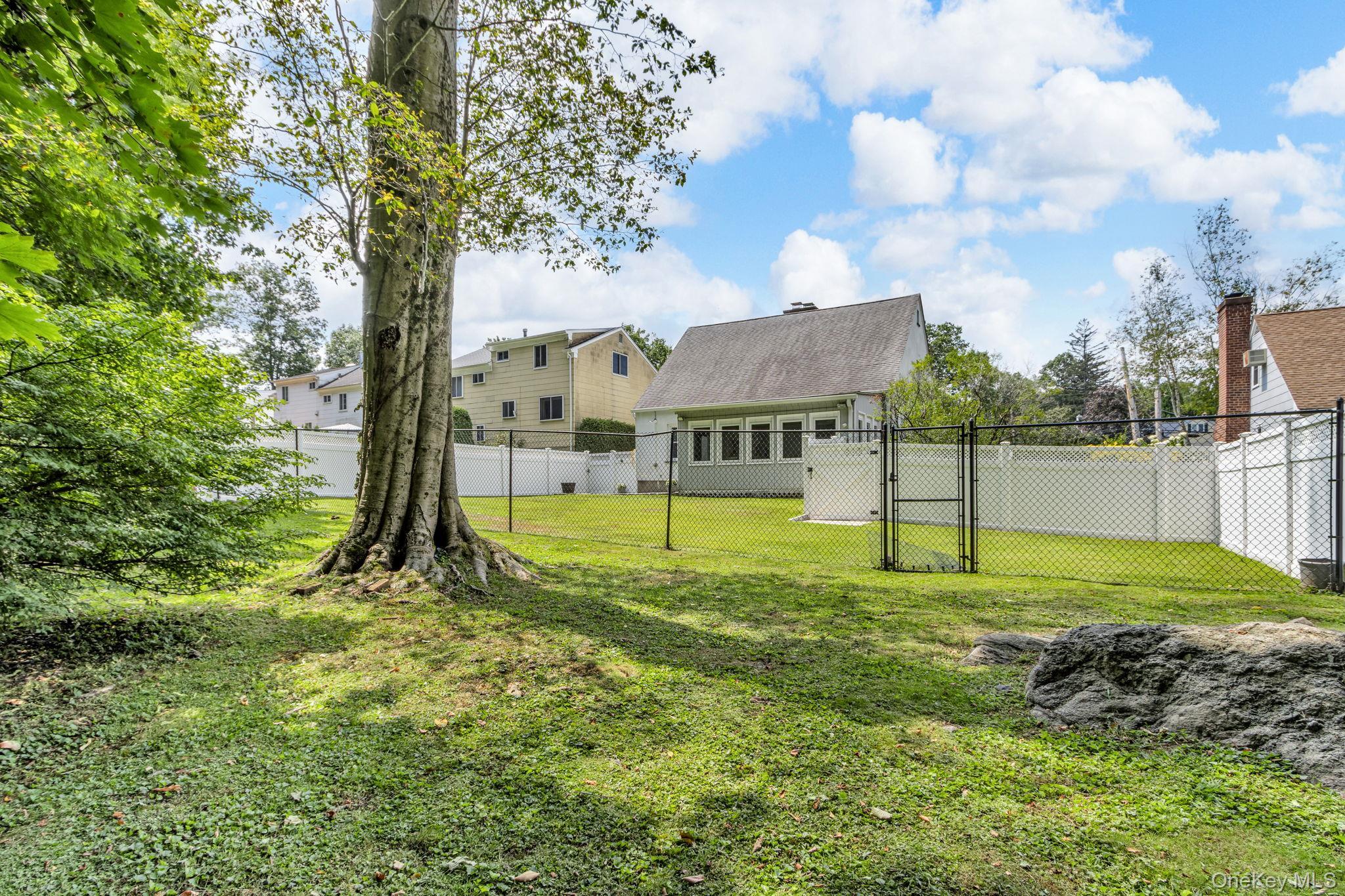 Single Family Coralyn  Westchester County, NY 10605, MLS-898909-36