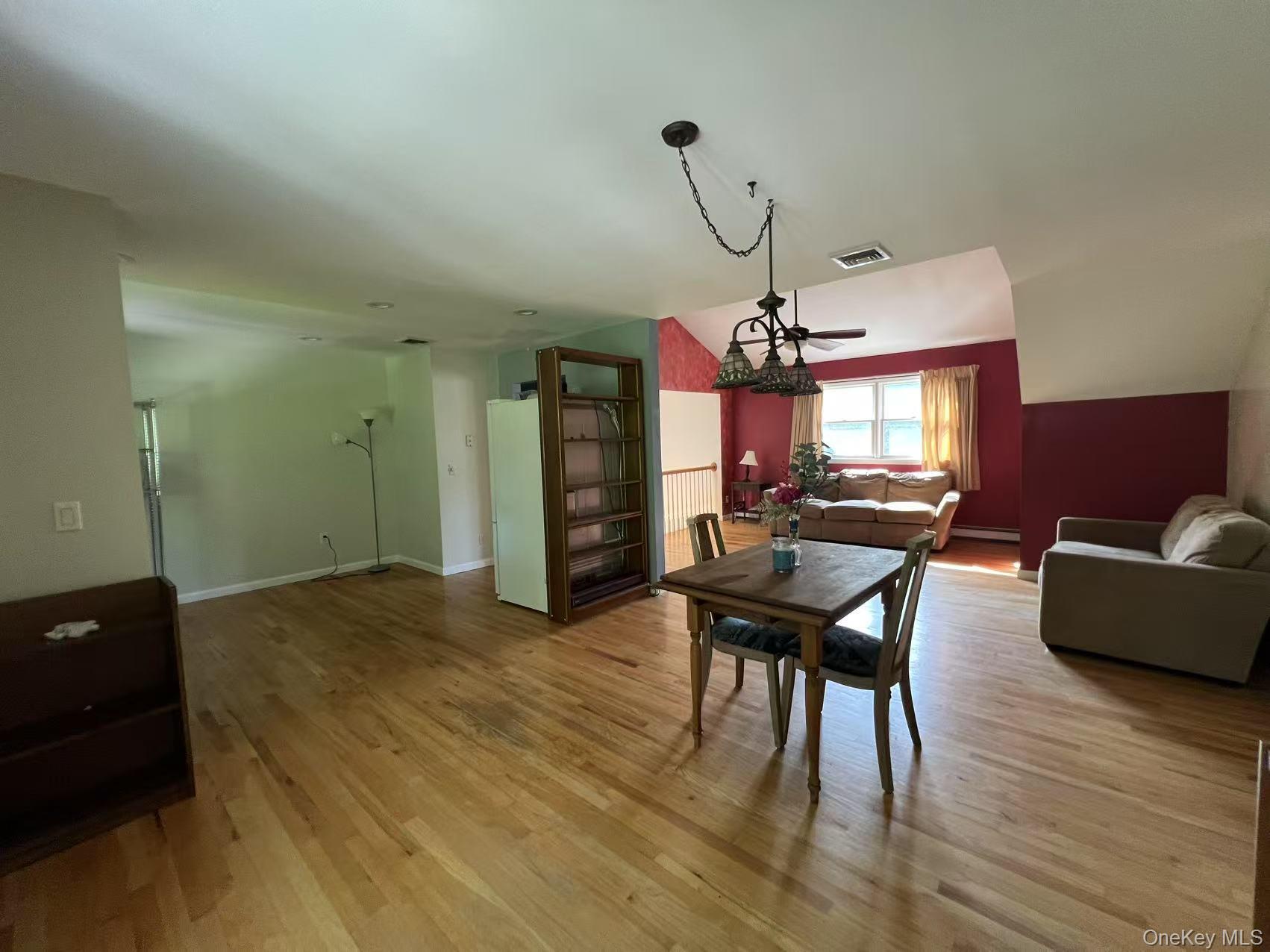 Single Family Glenwood  Suffolk County, NY 11777, MLS-898981-32