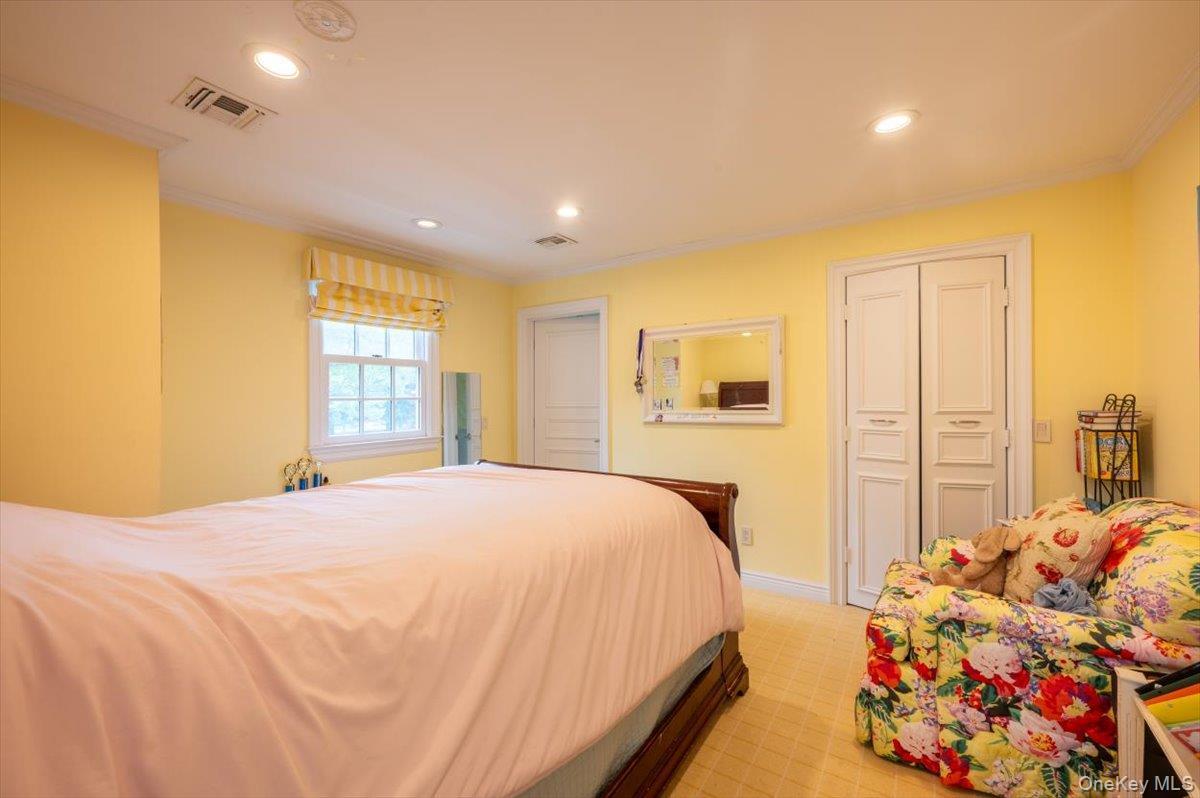 Single Family Harbor Nassau County, NY 11557, MLS-899002-29