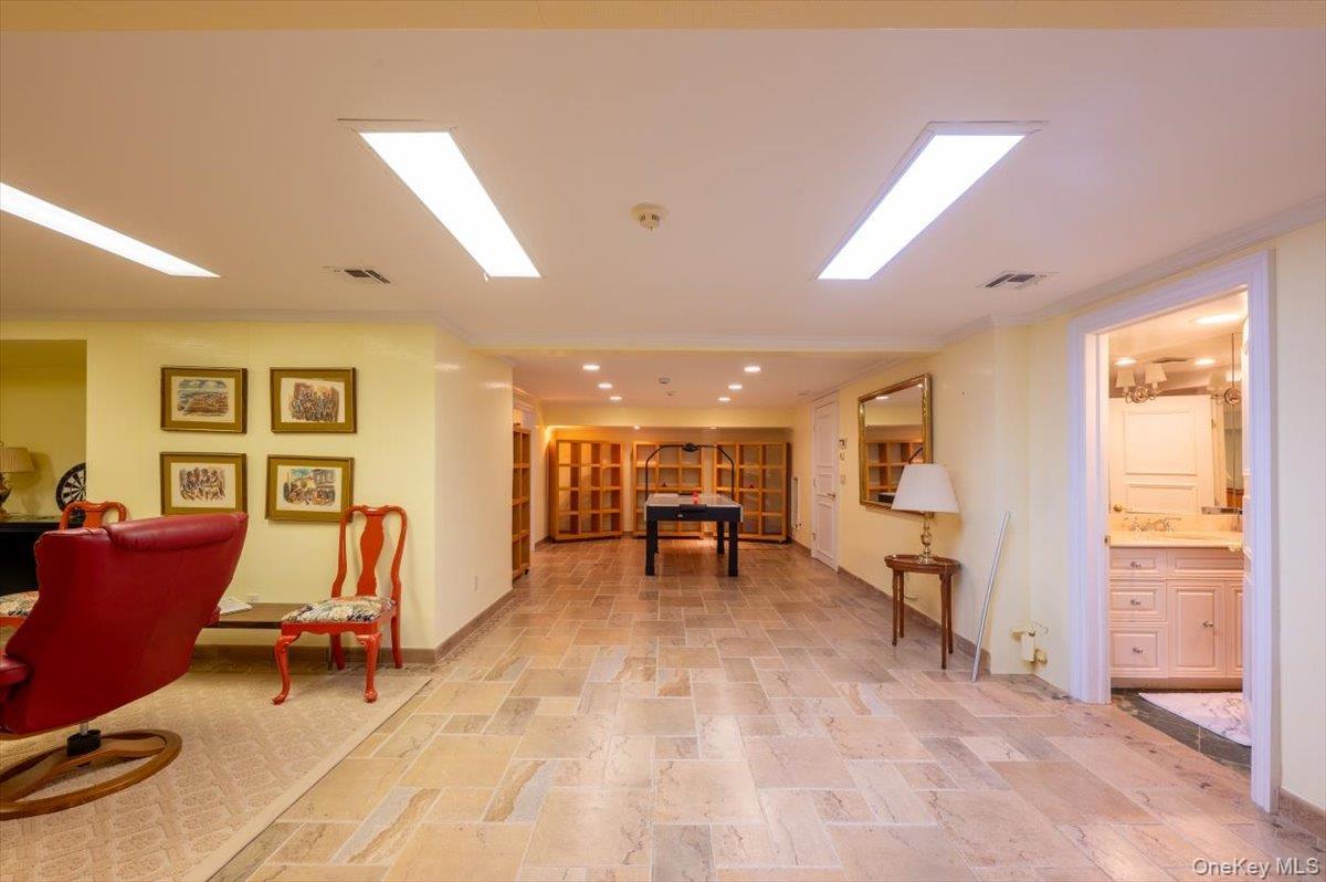 Single Family Harbor Nassau County, NY 11557, MLS-899002-37