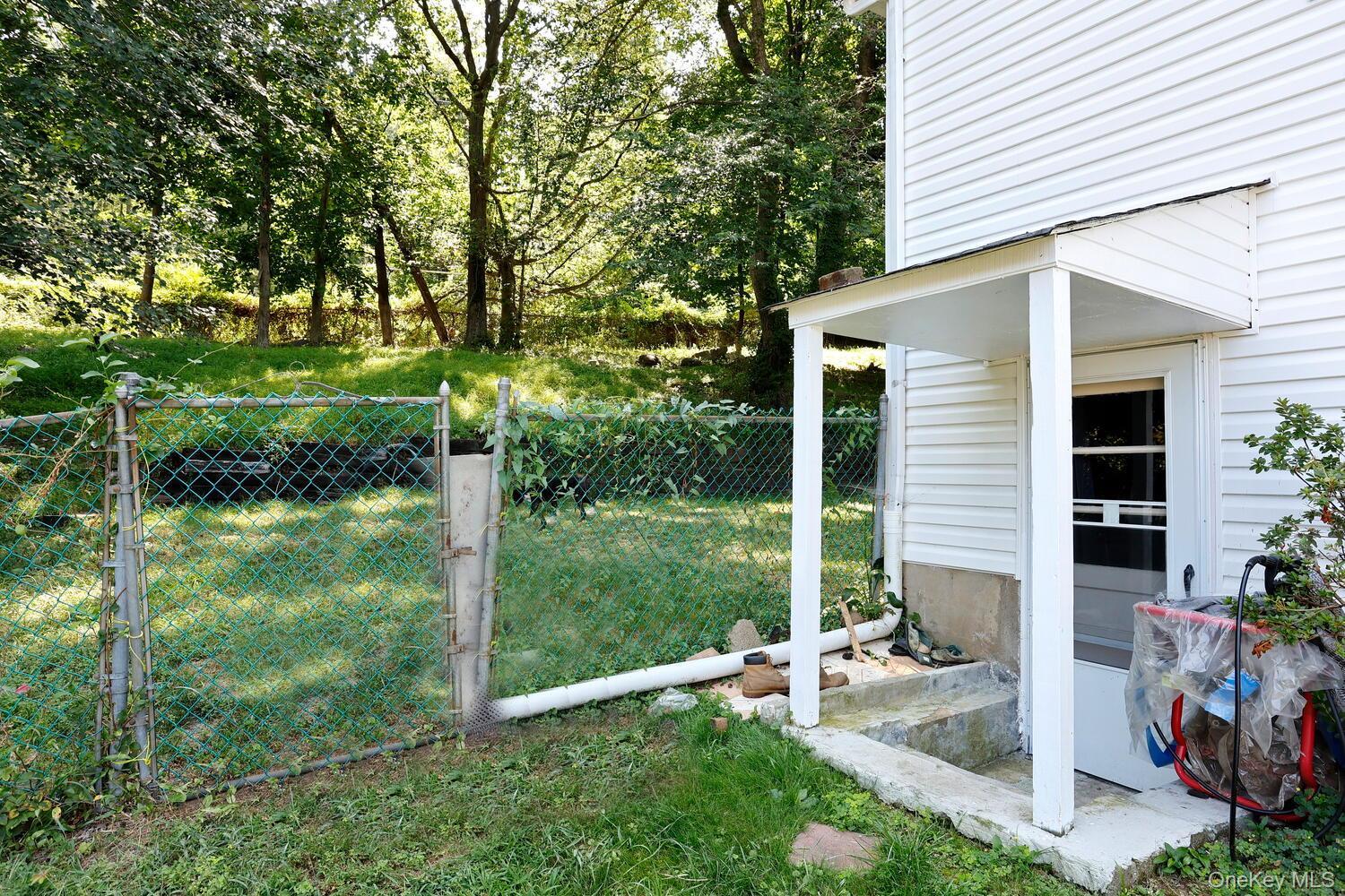 Single Family Rock  Rockland County, NY 10989, MLS-899031-23