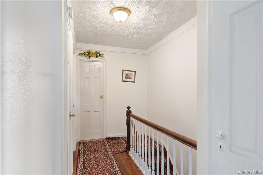Single Family Duncan  Bronx, NY 10469, MLS-899032-15