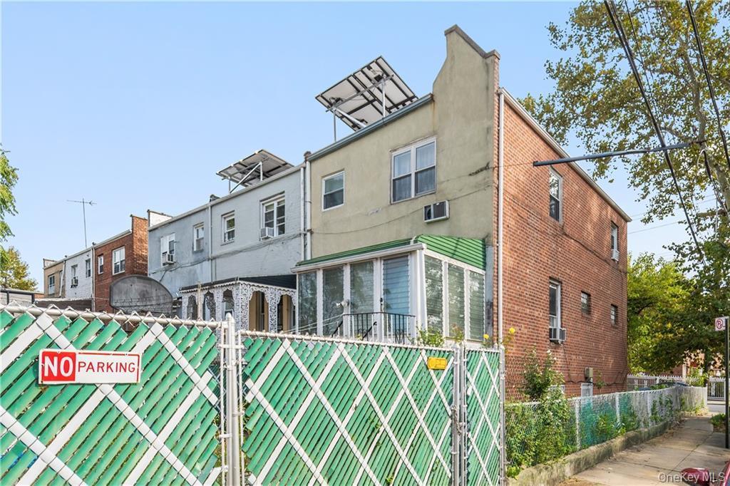 Single Family Duncan  Bronx, NY 10469, MLS-899032-16