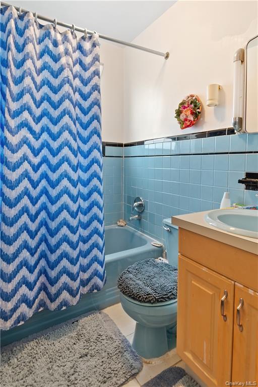 Single Family Duncan  Bronx, NY 10469, MLS-899032-9