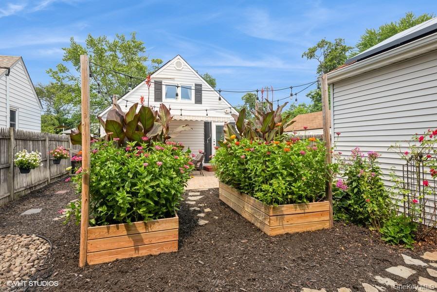 Single Family Stuart  Suffolk County, NY 11702, MLS-899067-10