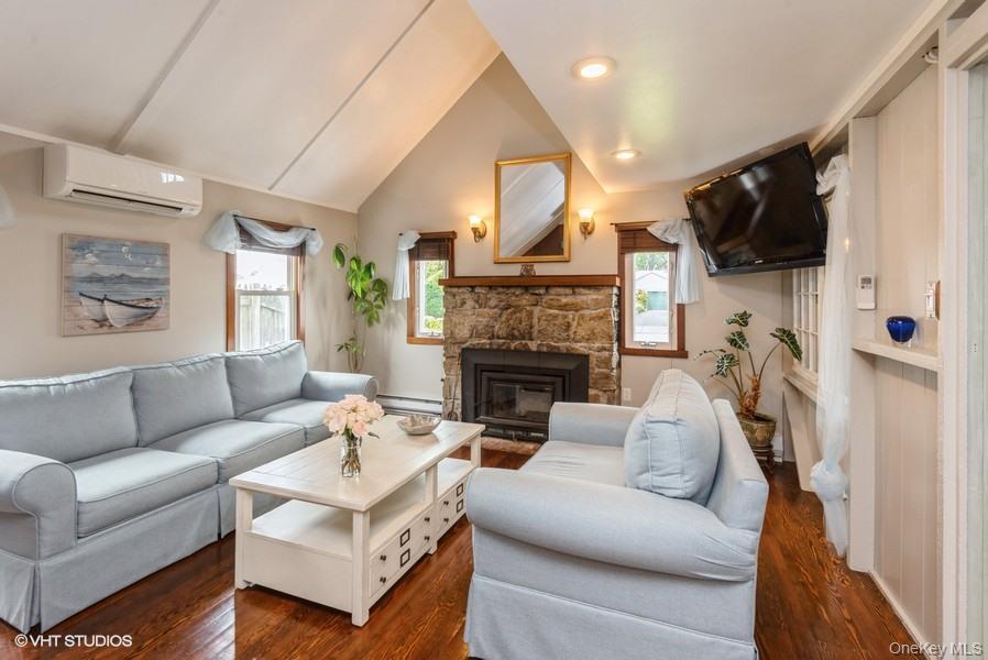 Single Family Stuart  Suffolk County, NY 11702, MLS-899067-19