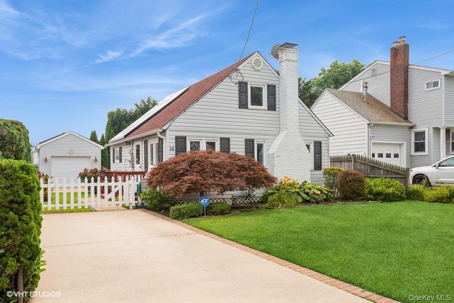 Single Family Stuart  Suffolk County, NY 11702, MLS-899067-2