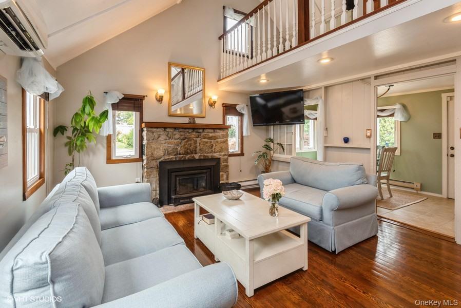 Single Family Stuart  Suffolk County, NY 11702, MLS-899067-20