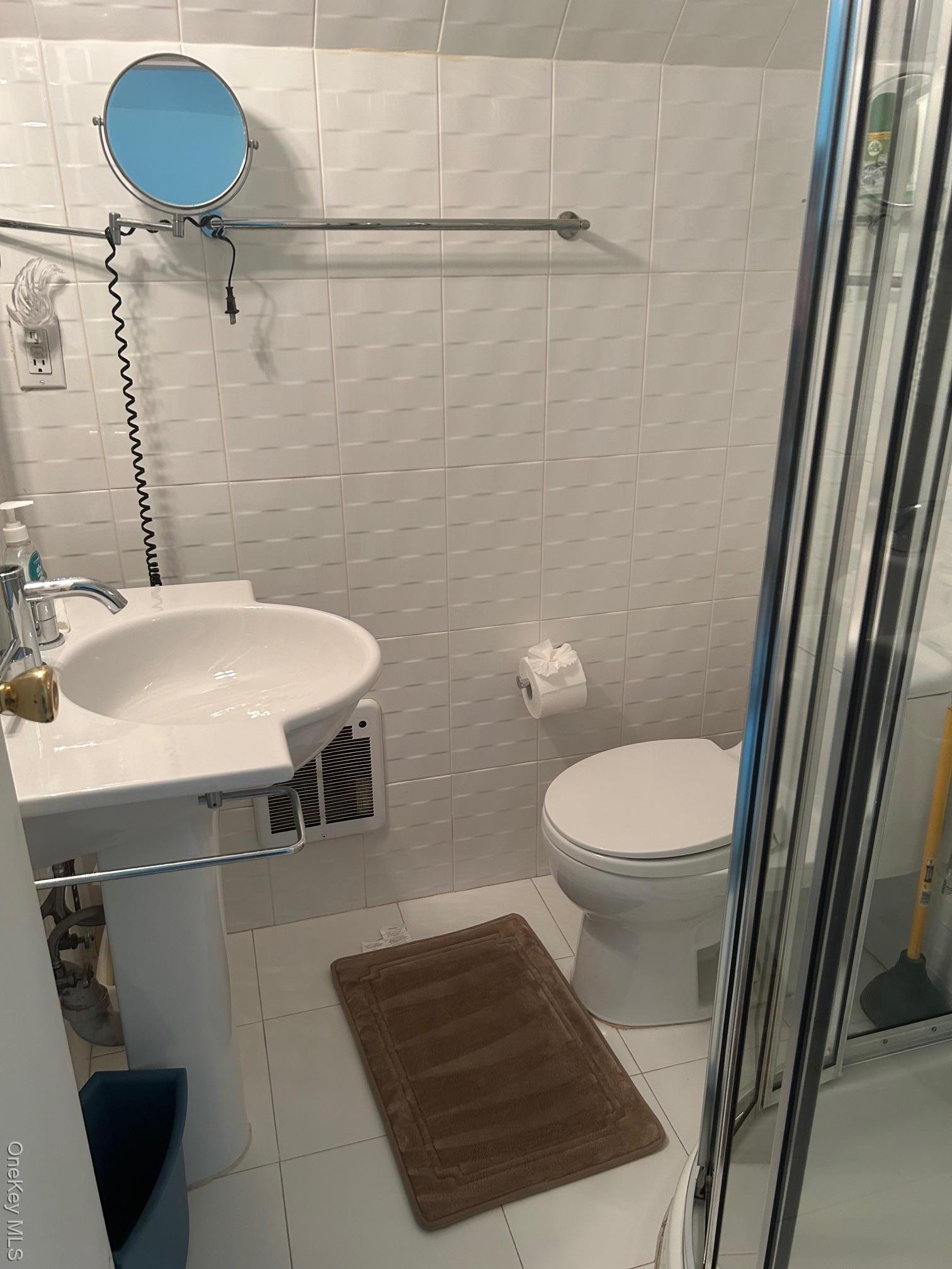 Single Family 256th  Queens, NY 11001, MLS-899074-11