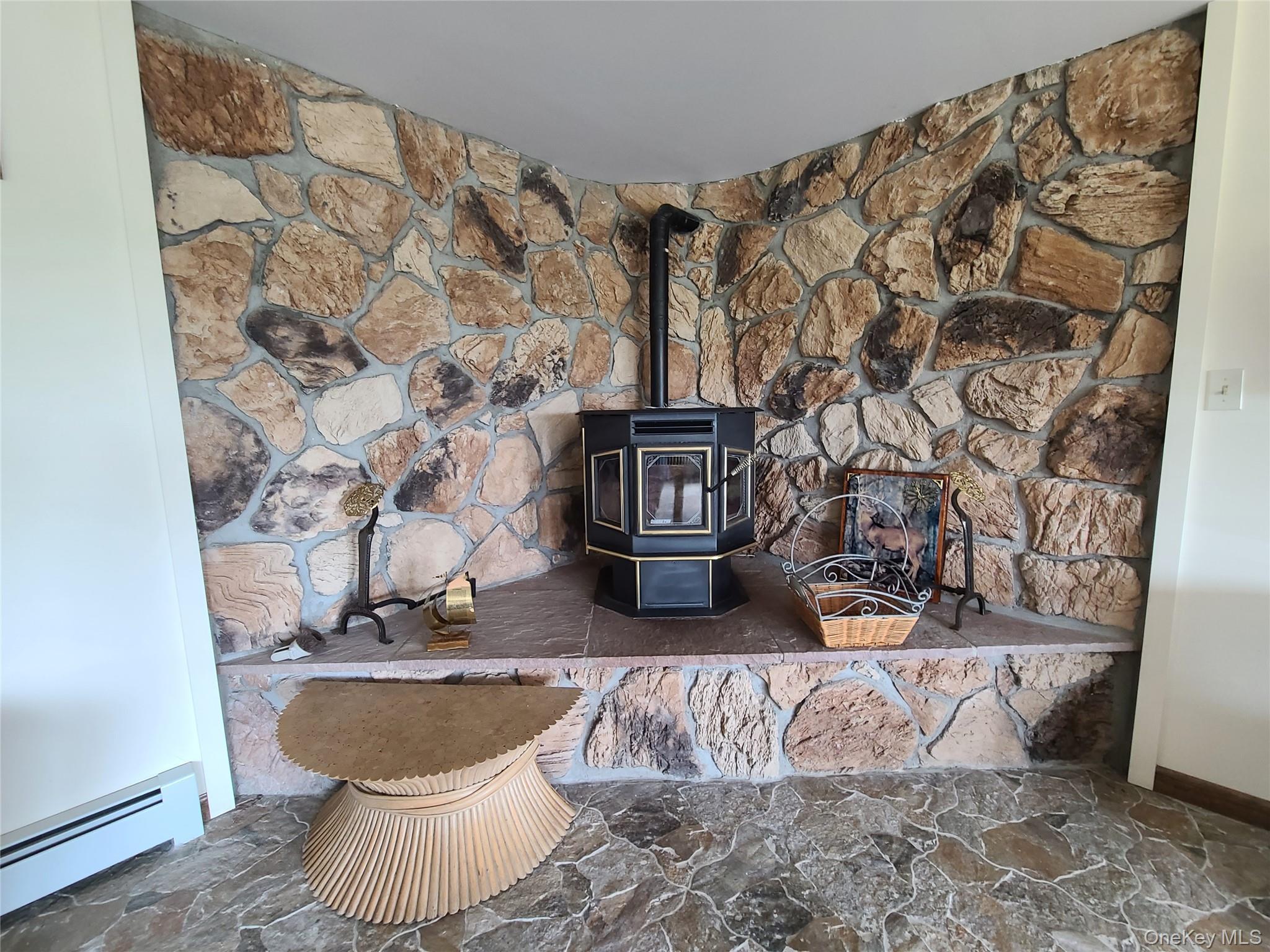 Single Family Skyline  Sullivan County, NY 12788, MLS-899112-22